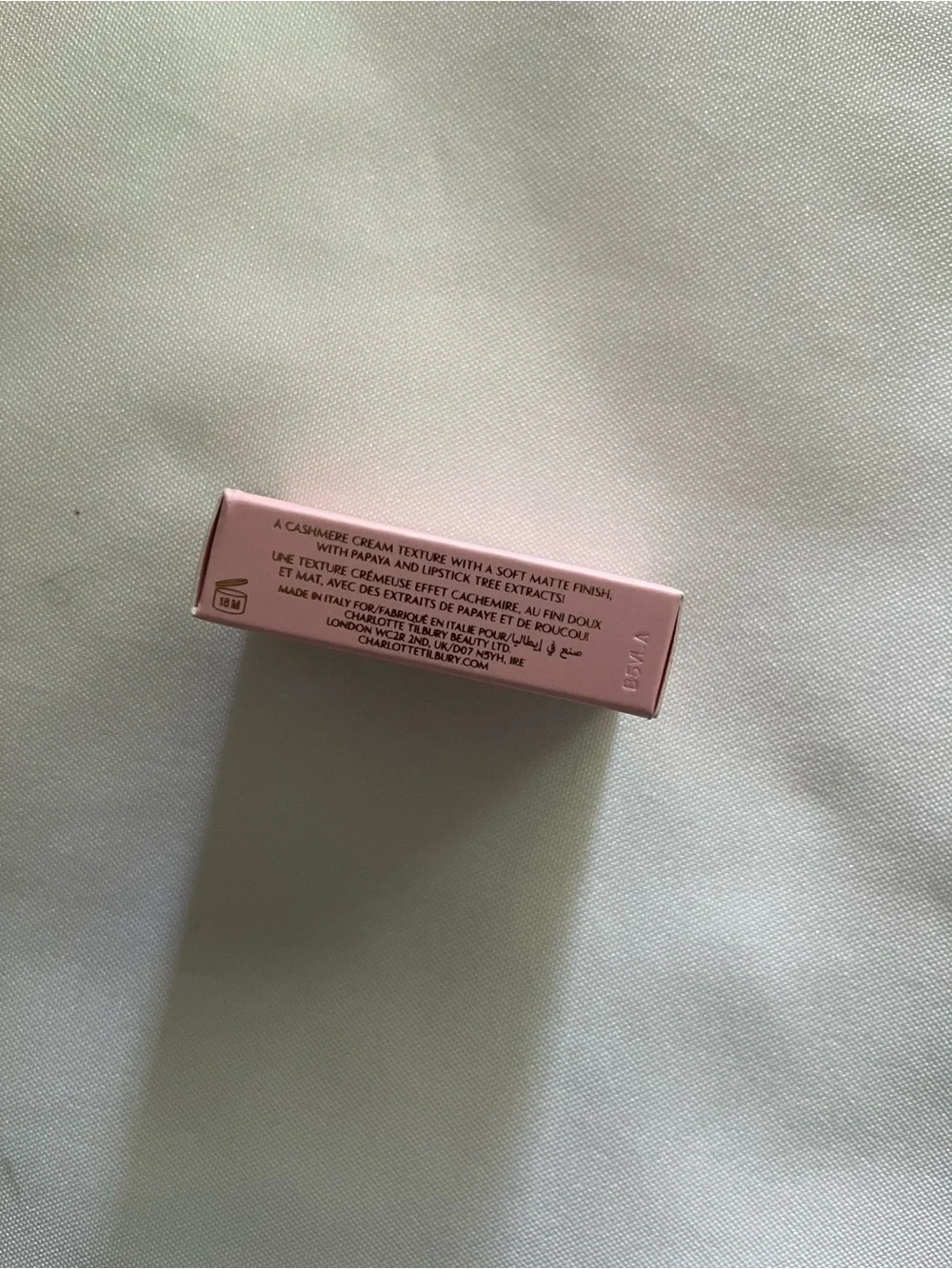 Charlotte Tilbury Eyes, Lips, & Face Mini Makeup Set NWT - Picture 10 of 16